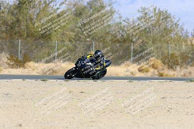 media/Jan-09-2022-SoCal Trackdays (Sun) [[2b1fec8404]]/Turn 6 (1035am)/